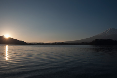 河口湖の初日の出