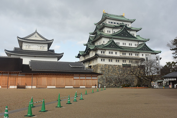 名古屋城