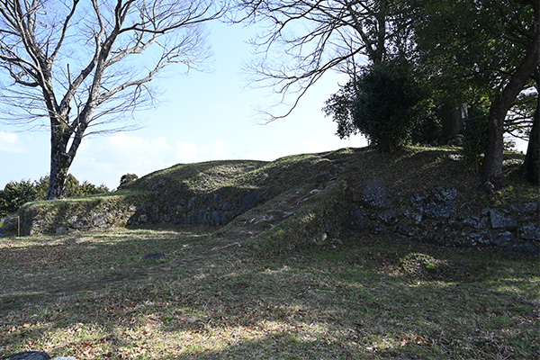 宇陀松山城天守郭