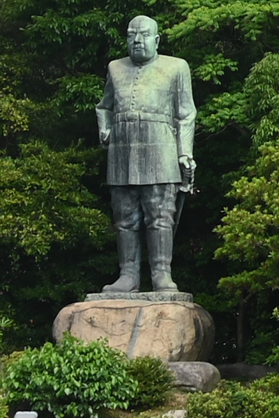 西郷隆盛像