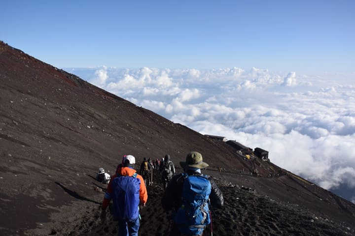 須走ルートの下山道