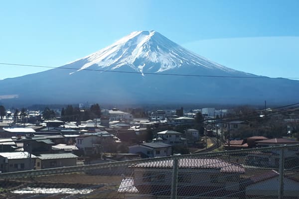 中央道から見えた富士山