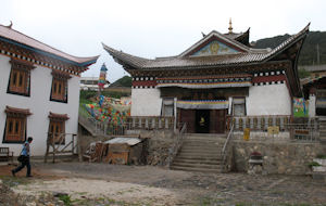 「飛来寺」