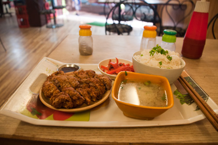 トンカツ定食