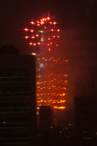 花火で彩られるTAIPEI 101