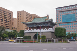 東門（景福門）