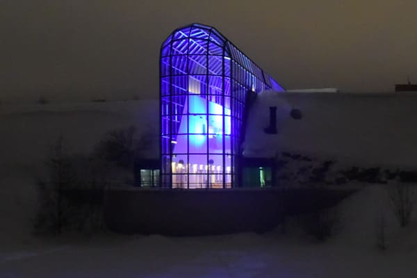 夜のアルクティクム博物館