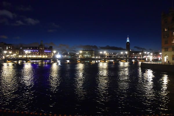 国会議事堂の橋から見たストックホルムの夜景