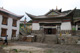 チベット東南部にある中国名で「飛来寺」と呼ばれる寺院