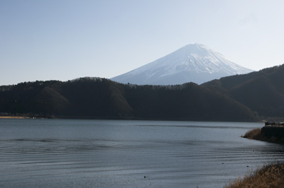 湖北ビューラインより望む富士山