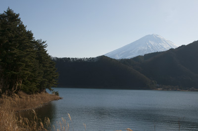 湖北ビューラインより望む富士山