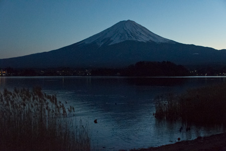 河口湖と富士山